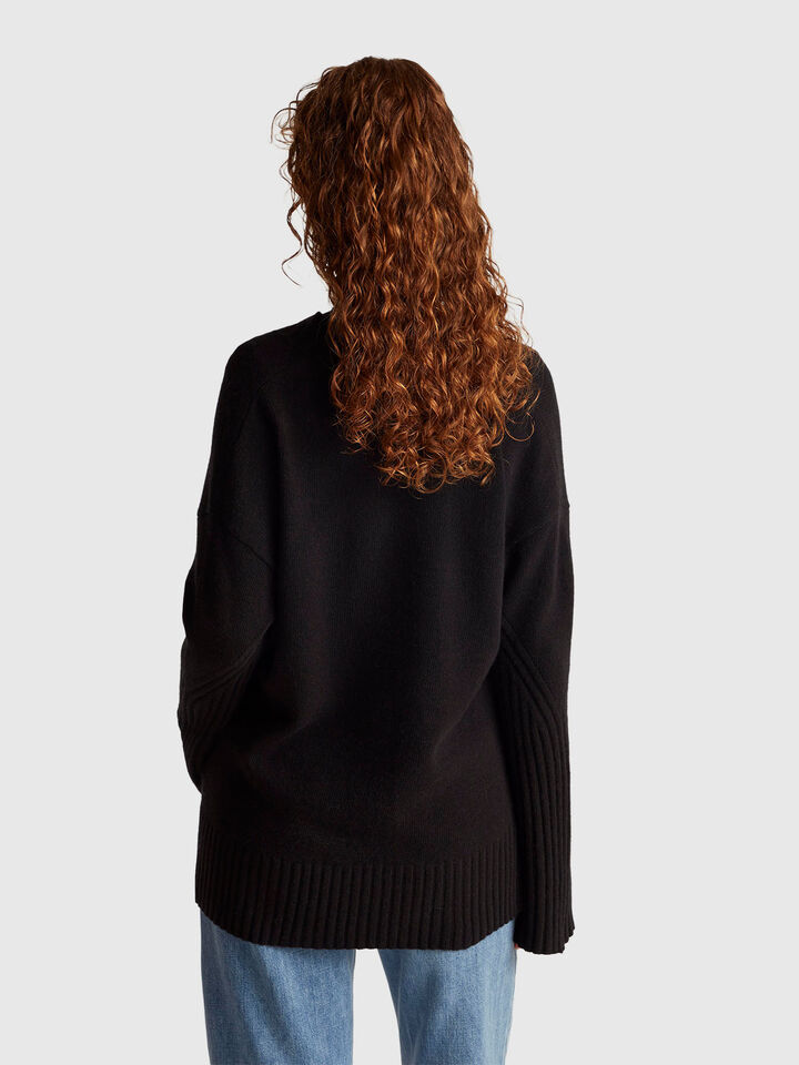 V NECK SWEATER L/S Women image number 2